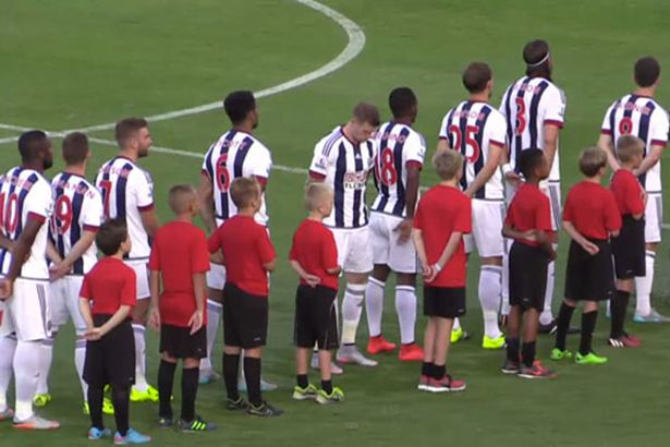 James-McClean-turns-away-as-the-National-Anthem-is-played