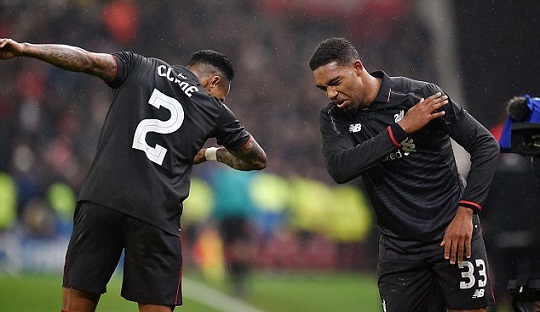 Clyne dan Ibe melakukan dabbin' kala melawan Stoke (6/1). Sumber : Getty Images