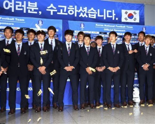 Tak Ada Anggota Boyband, Tim Sepakbola Korea Selatan Dilempari, Dibenci, dan Diancam Mati