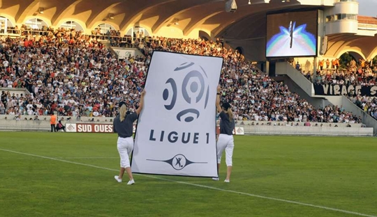 Tinjauan Paruh Musim Ligue 1 2015/16