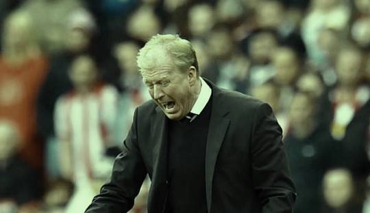 Kekalahan Liverpool, Obat Frustasi Steve McClaren