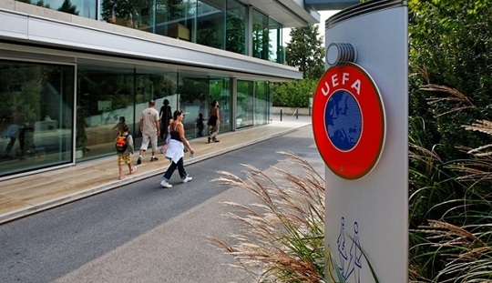 Terkait Panama Papers, Giliran Kantor UEFA Digerebek Polisi