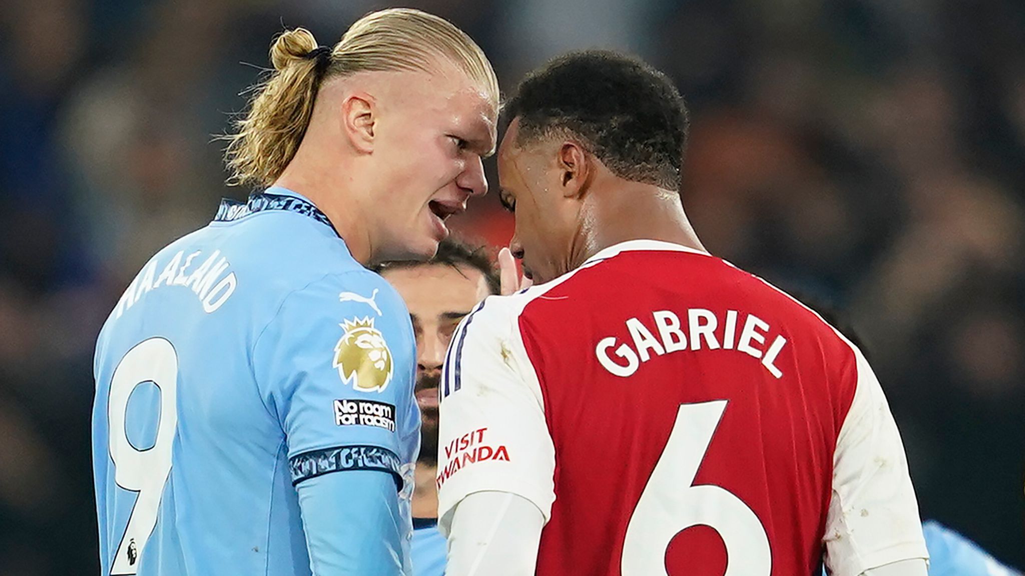 Erling Haaland vs Gabriel