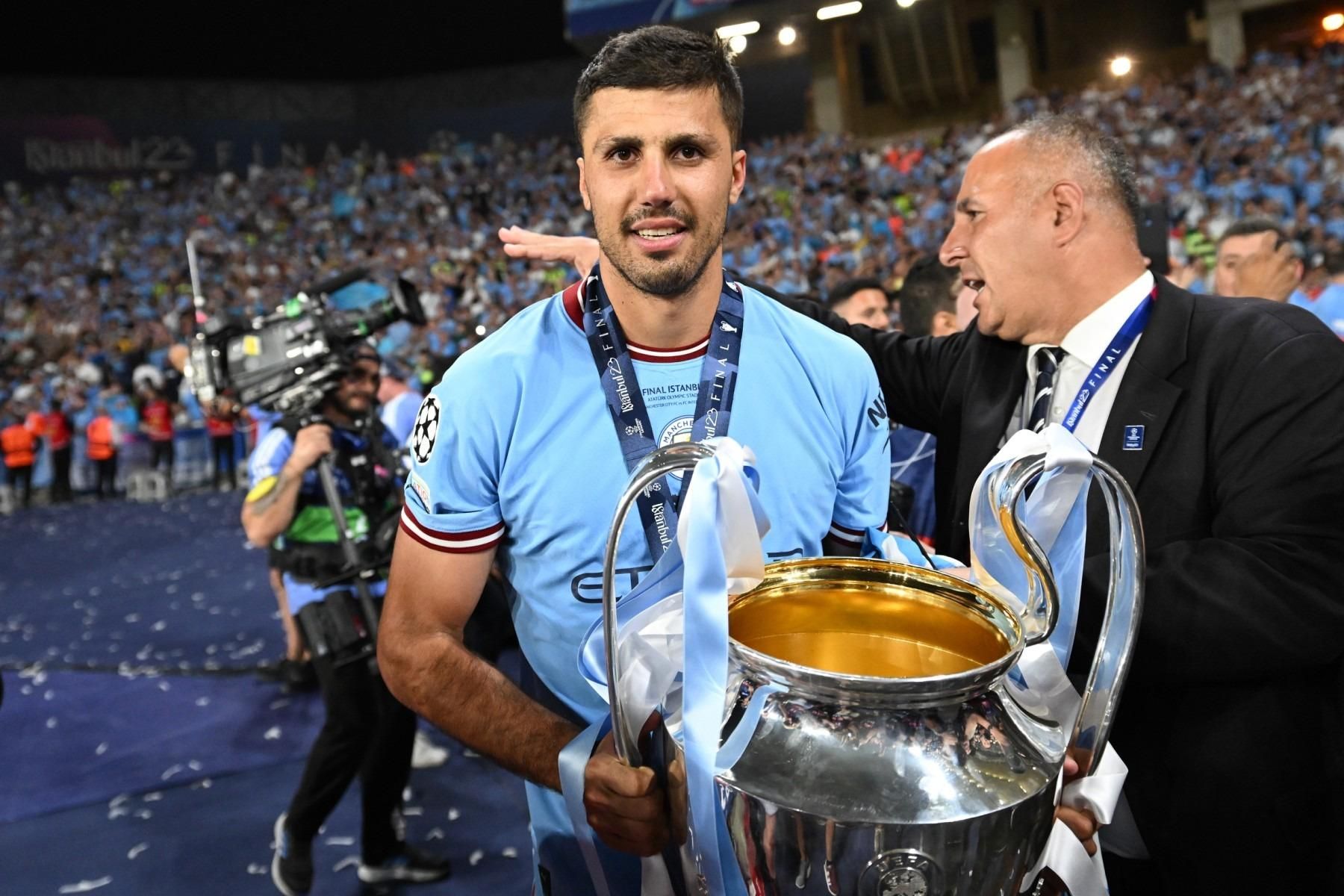Rodri UCL trophy