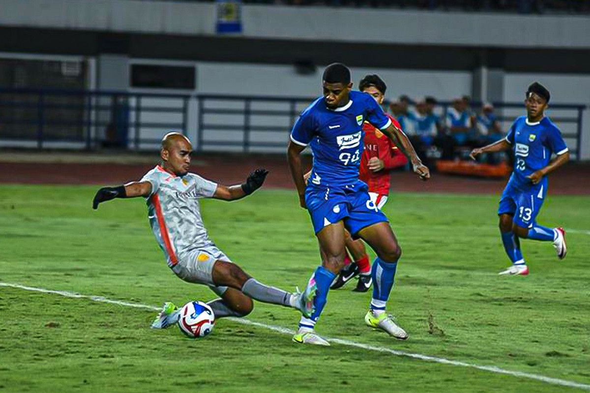 Ulliam Barros Persib - JPNNjpeg