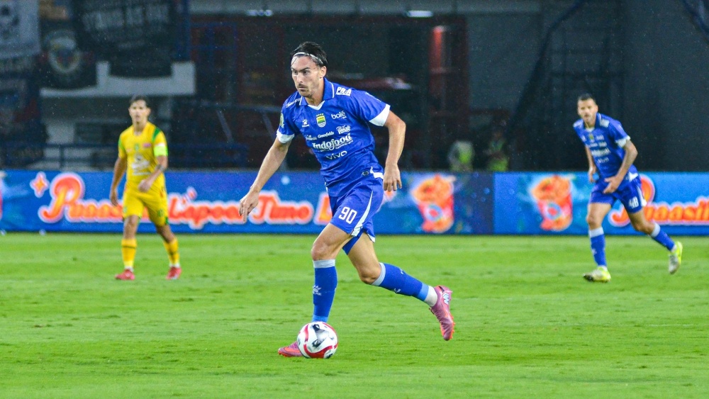 Walau-Belum-Cetak-Gol--Andrew-Jung-Nikamti-Debutnya-di-Persib-1757994302